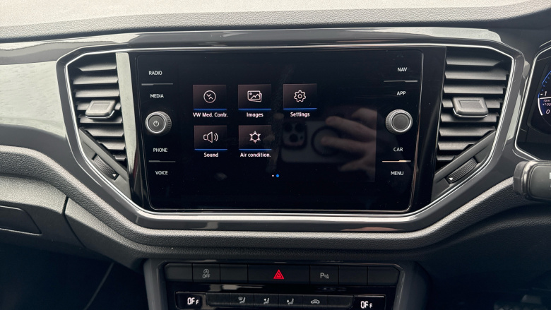 Volkswagen T-Roc 2.0 TSI 4MOTION SEL 5dr DSG Petrol Hatchback